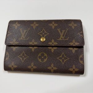 Louis Vuitton Brown Monogram Clutch